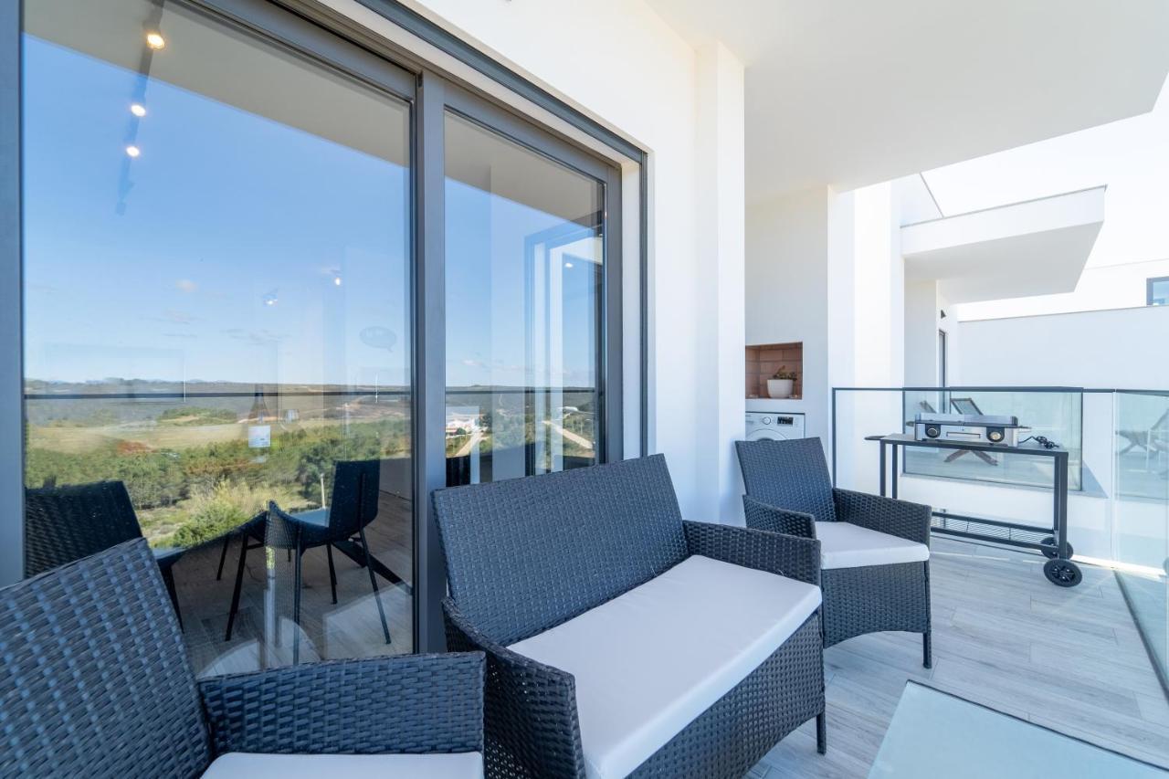 A Gaivota - Walking Distance To Monte Clerigo And Amoreira Beaches Aljezur Exterior foto