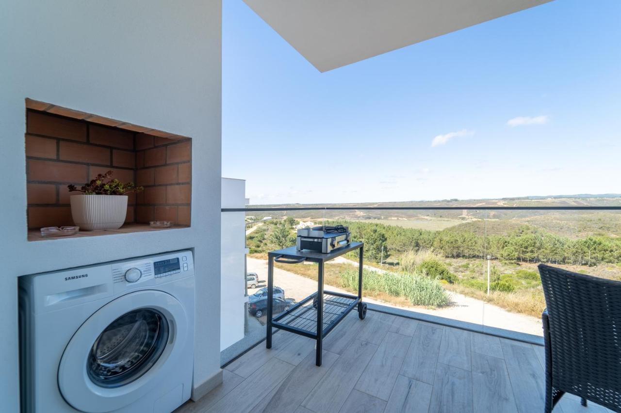 A Gaivota - Walking Distance To Monte Clerigo And Amoreira Beaches Aljezur Exterior foto